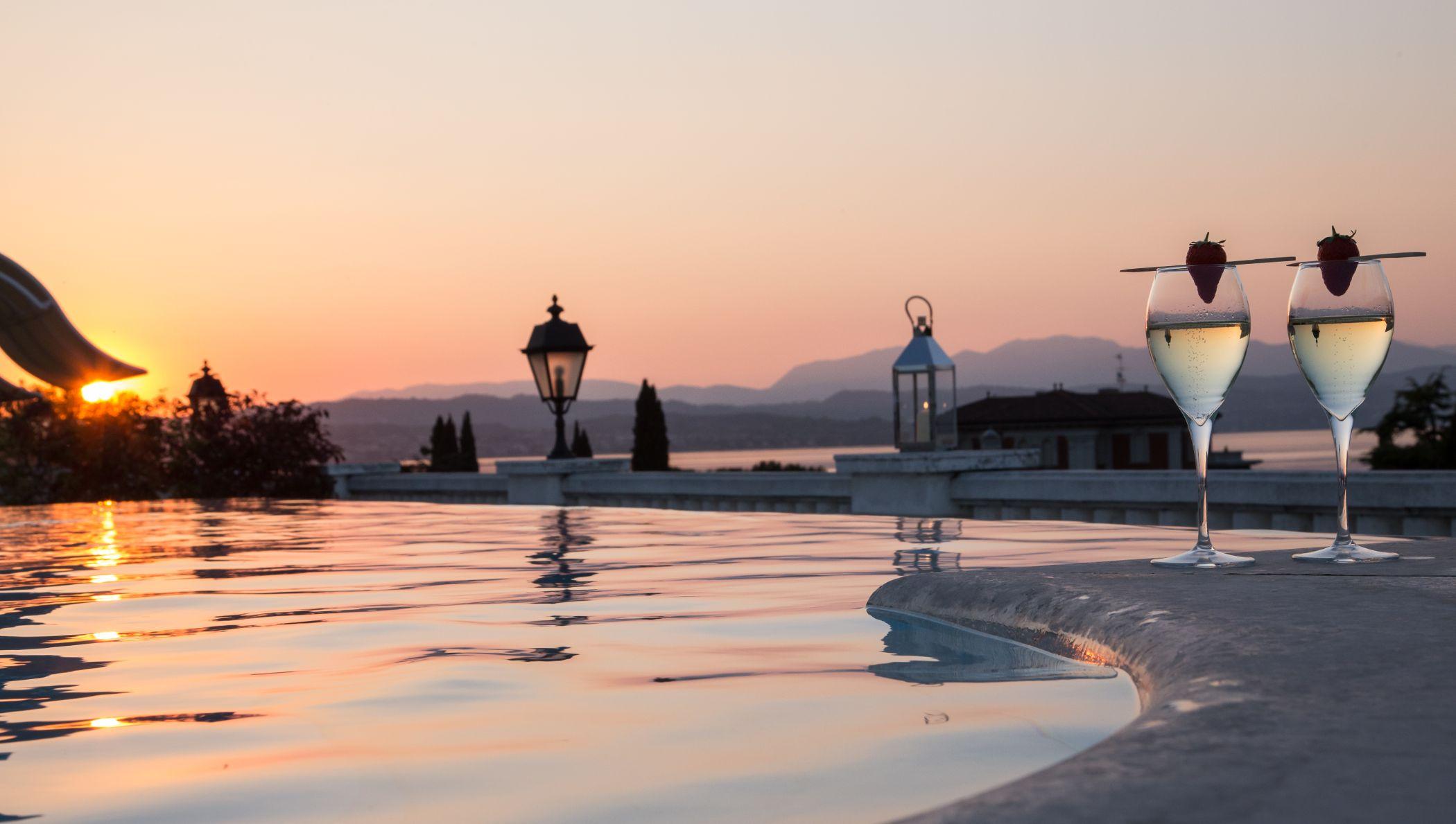 Palace Hotel Desenzano Ντεζεντσάνο ντελ Γκάρντα Εξωτερικό φωτογραφία